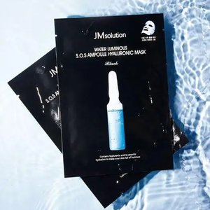 Купить JM Solution, Water Luminous S.O.S Ampoule Hyaluronic Mask-Black Зволожуюча тканинна маска з гіалуроновою кислотою в Украине